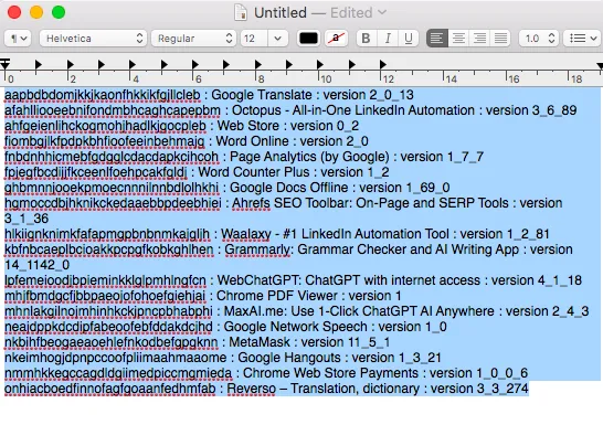 Screenshot aus einem Texteditor mit IDs und Namen der Erweiterungen