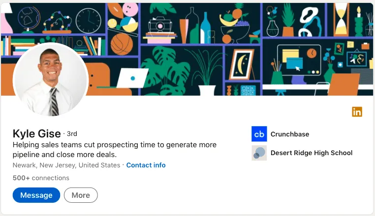 Exemplo do perfil de um gestor de vendas no LinkedIn