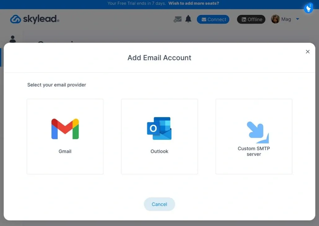 Interfaz de Linked Helper frente a Skylead: ventana «Adding Emails»