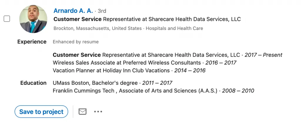 Exemples de bons titres LinkedIn pour le service client