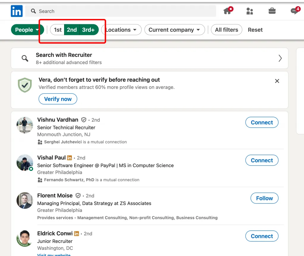 Beispiel für Bezeichnungen von Kontaktgraden wie „2nd connection“ ausschließlich innerhalb von LinkedIn